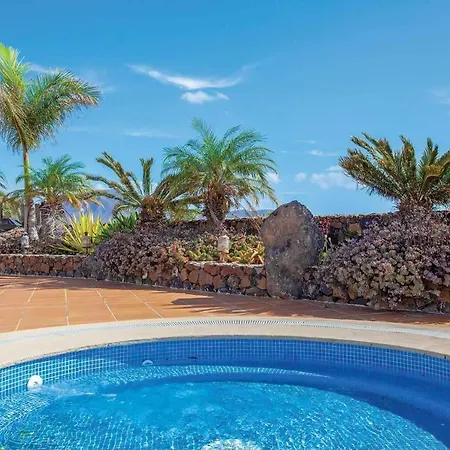 Playa Blanca Sleeps 10 Pool Air Con Wifi *