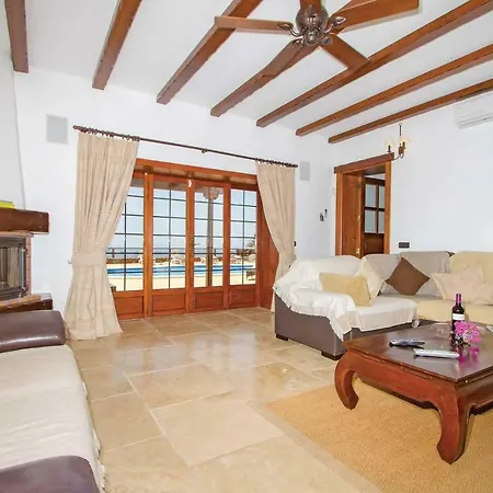 Playa Blanca Sleeps 10 Pool Air Con Wifi